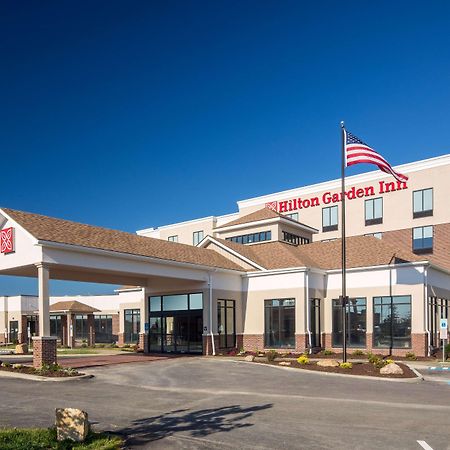 Hilton Garden Inn Pittsburgh Airport Moon Township Exterior photo