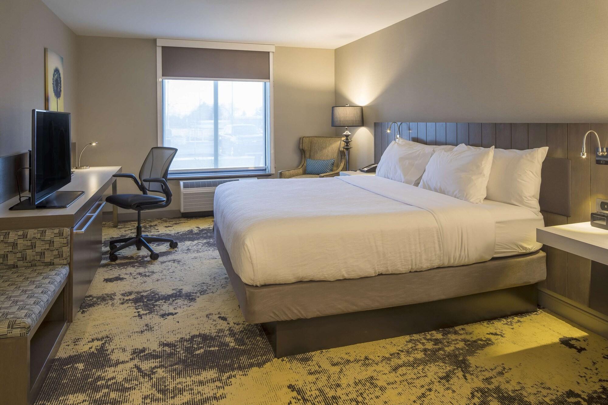 Hilton Garden Inn Pittsburgh Airport Moon Township Exterior photo