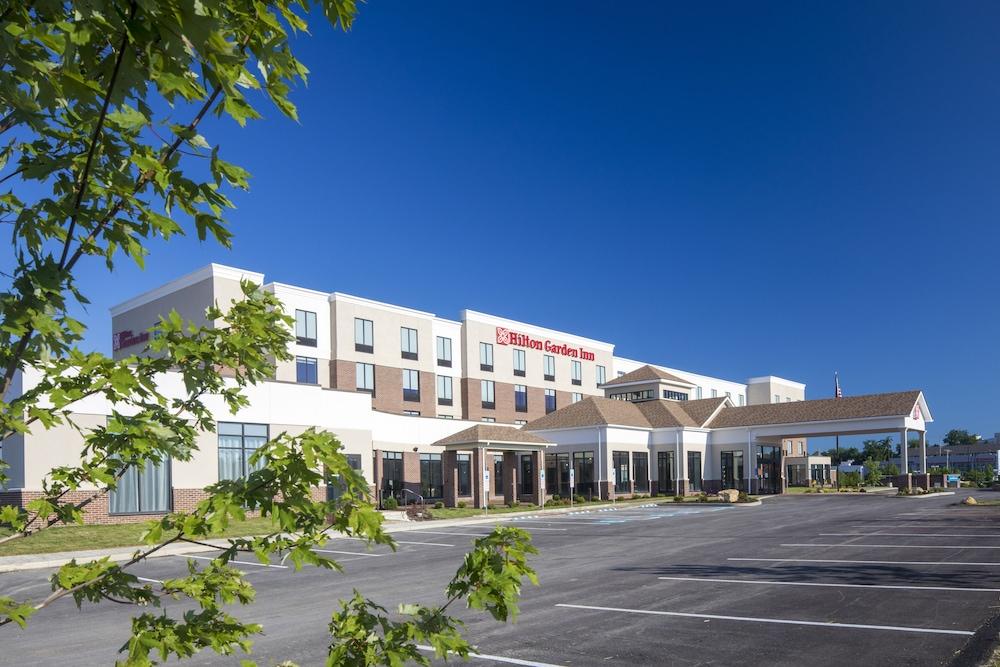 Hilton Garden Inn Pittsburgh Airport Moon Township Exterior photo
